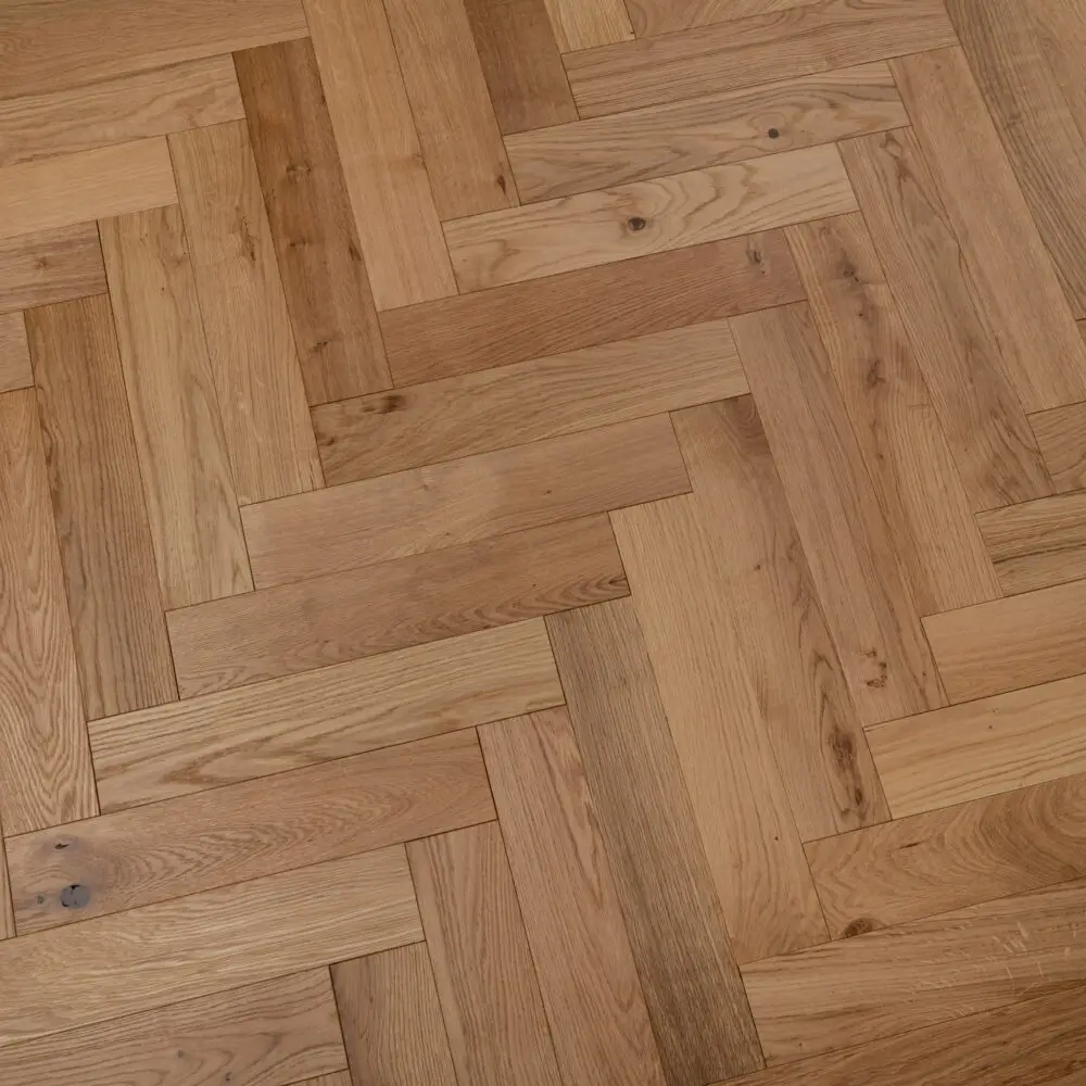 FMYTD Engineered Herringbone Brushed UV Oiled - Image 4